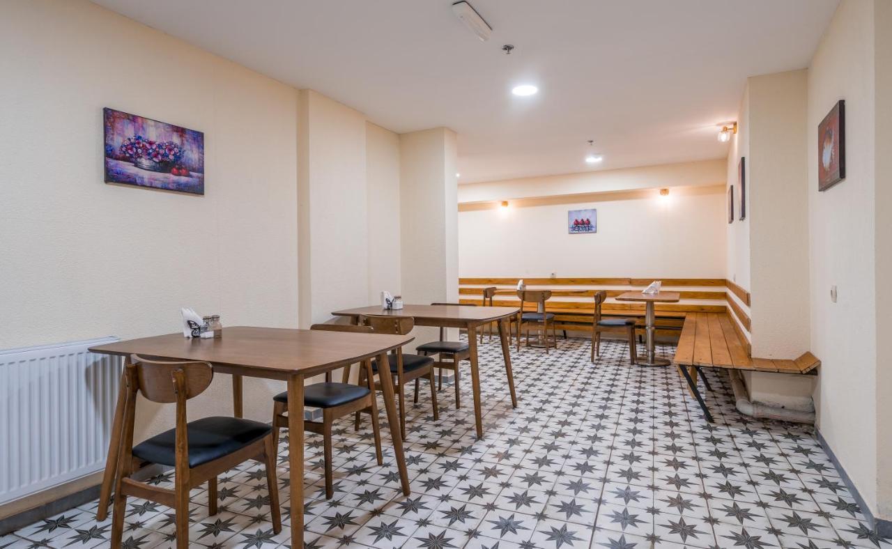 Green Inn Tbilisi Eksteriør billede